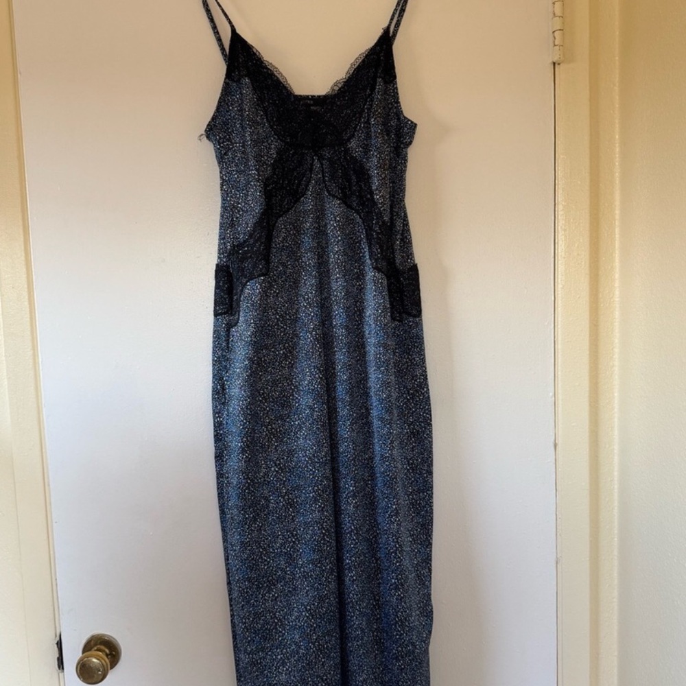 Elegant Black and Blue Lace Nightgown